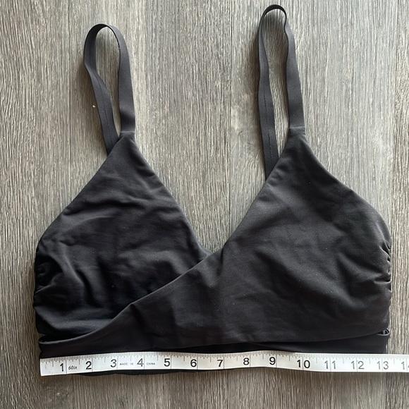 Lululemon Lean In Bra ✧ Black ✧ Size 8 - Picture 7 of 7